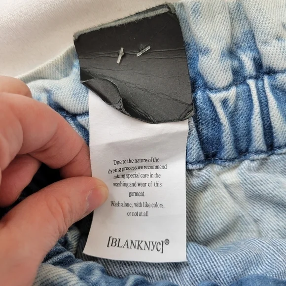 Blank NYC NWT Ribcage paperbag waist drawstring light acid wash jeans 30 - Picture 8 of 11